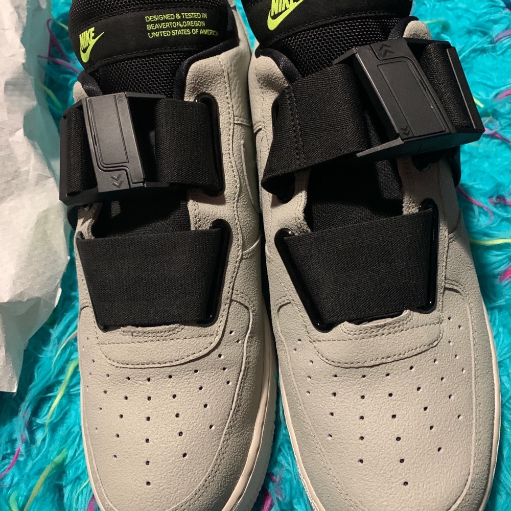Air Force 1 utility